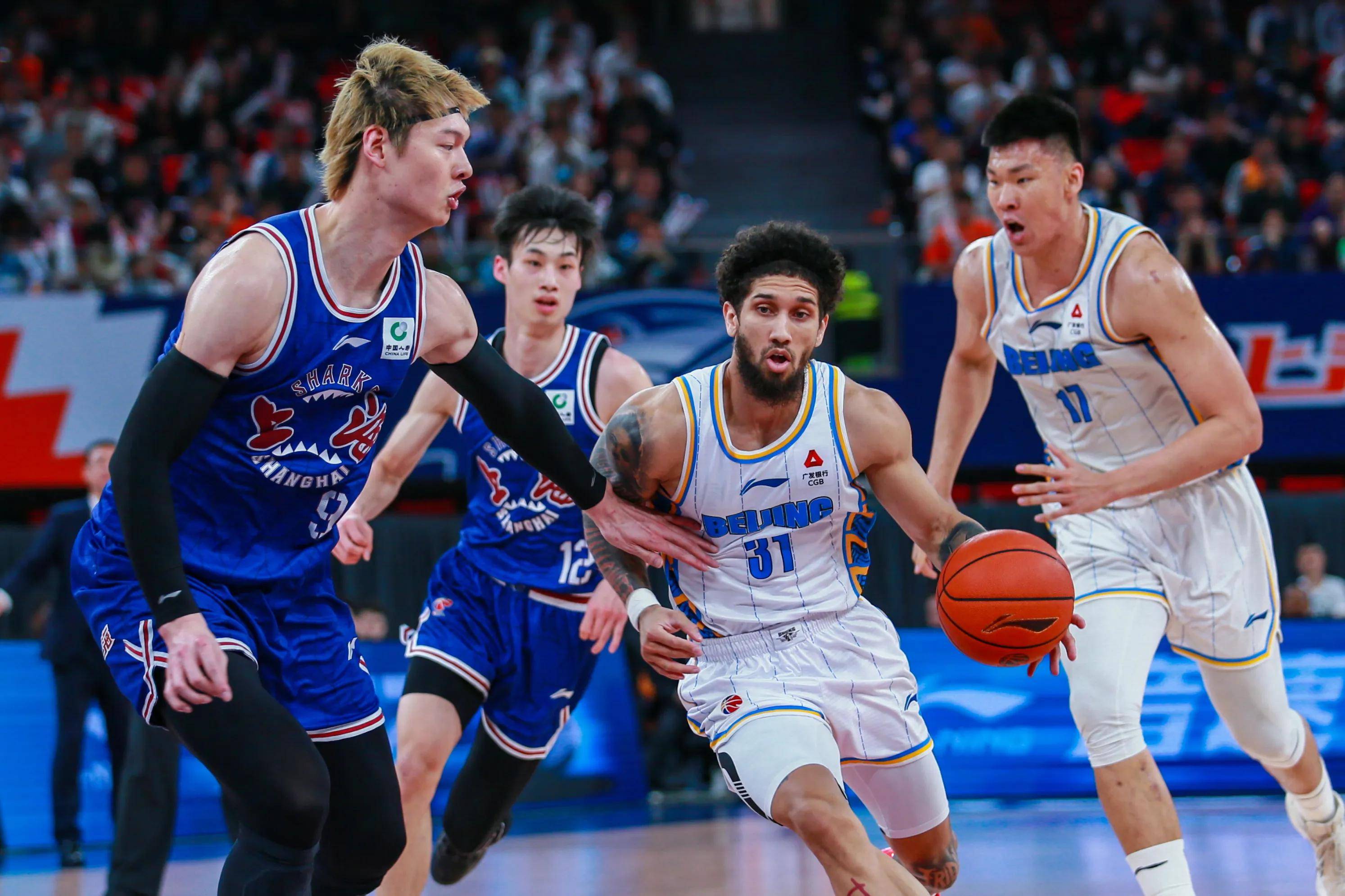 开云-NBA总决赛倒计时；深圳男篮今晨迎来里程碑；细节引发关注；悬念犹存；阵容厚度经受考验的简单介绍
